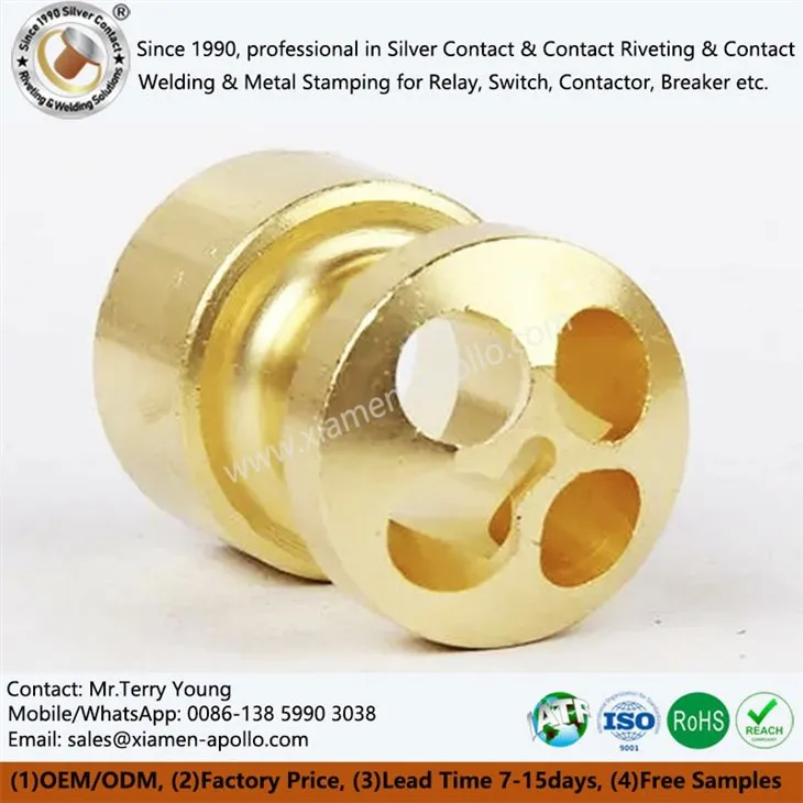 Ανταλλακτικά από ορείχαλκο κατεργασμένο με CNC